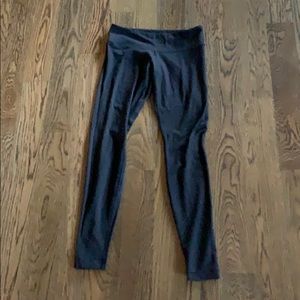 lulu lemon black leggings